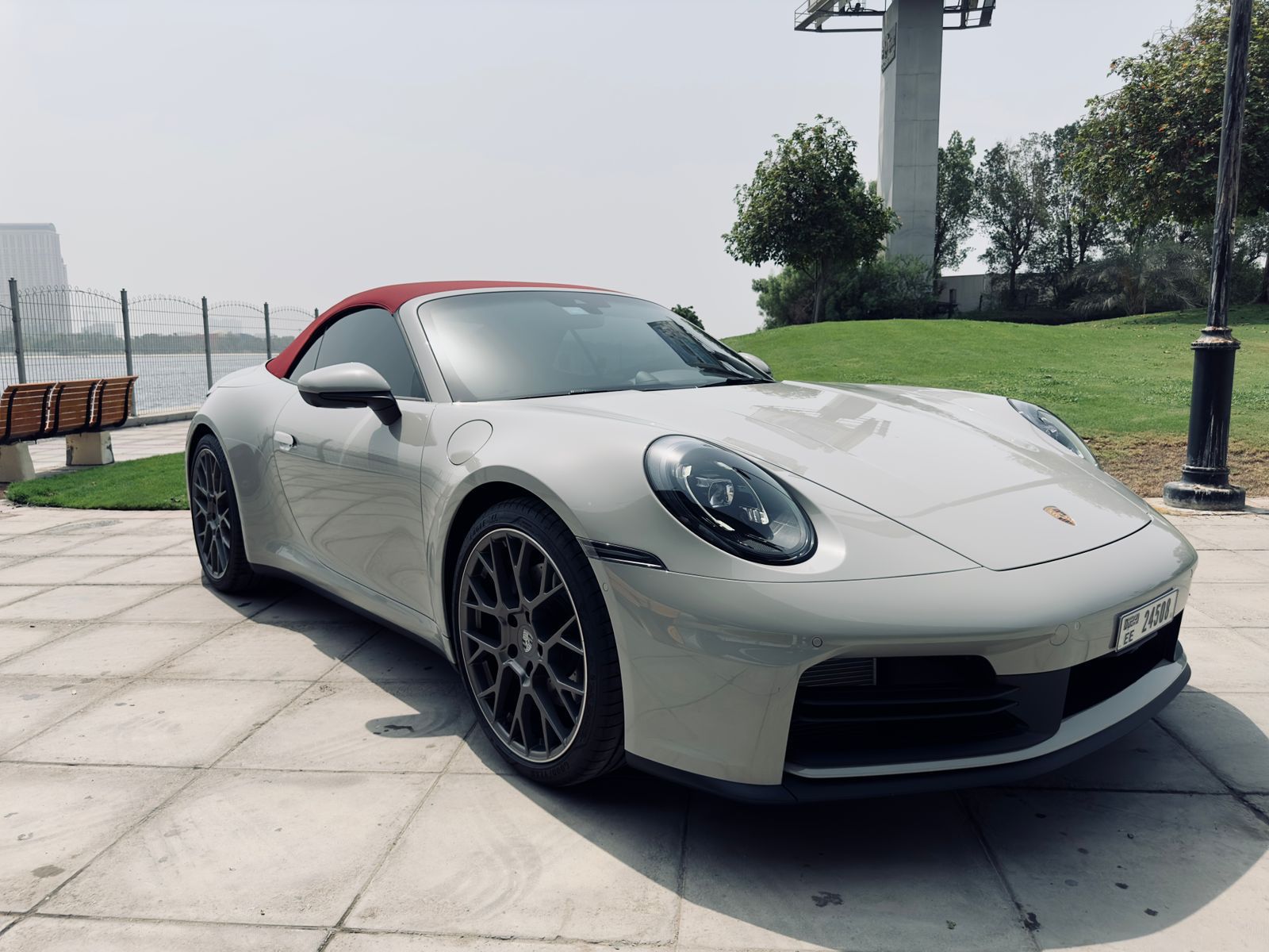 Porsche 911 (2025)