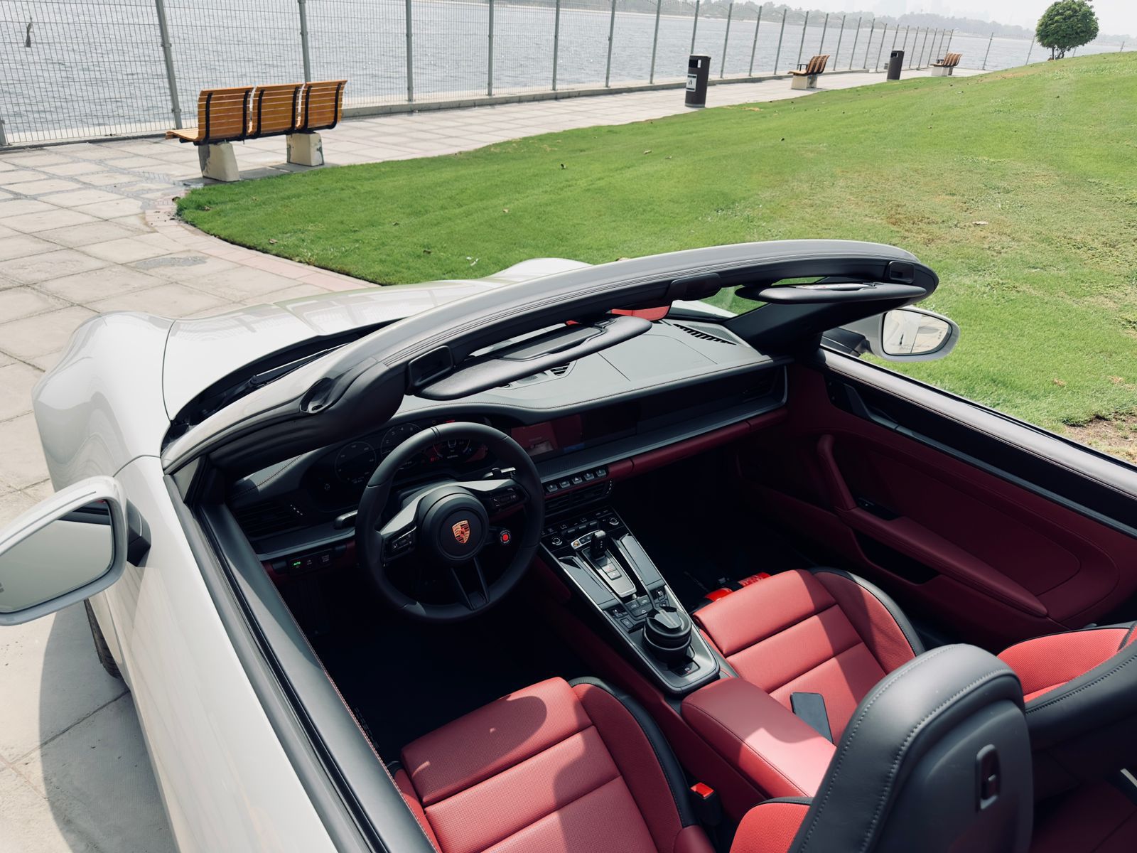 Porsche 911 (2025)