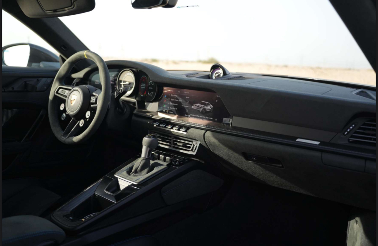 Porsche 911 (2025)