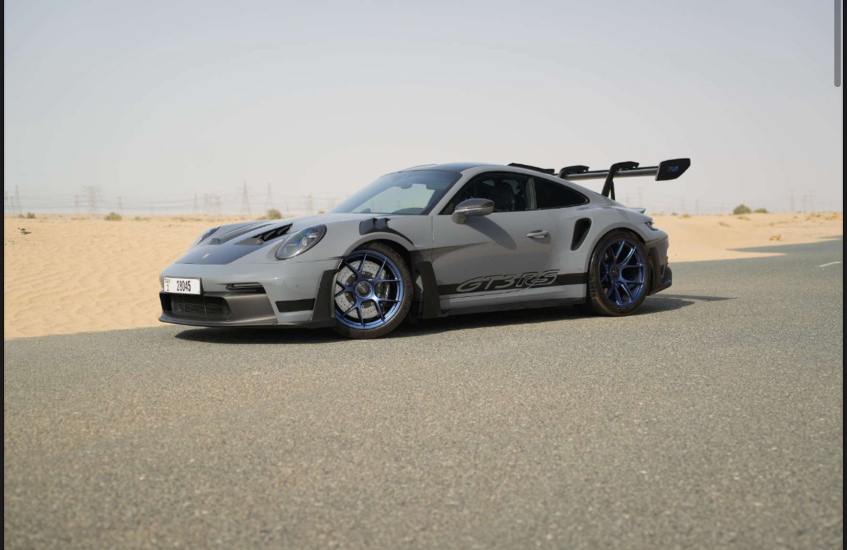 Porsche 911 (2025)