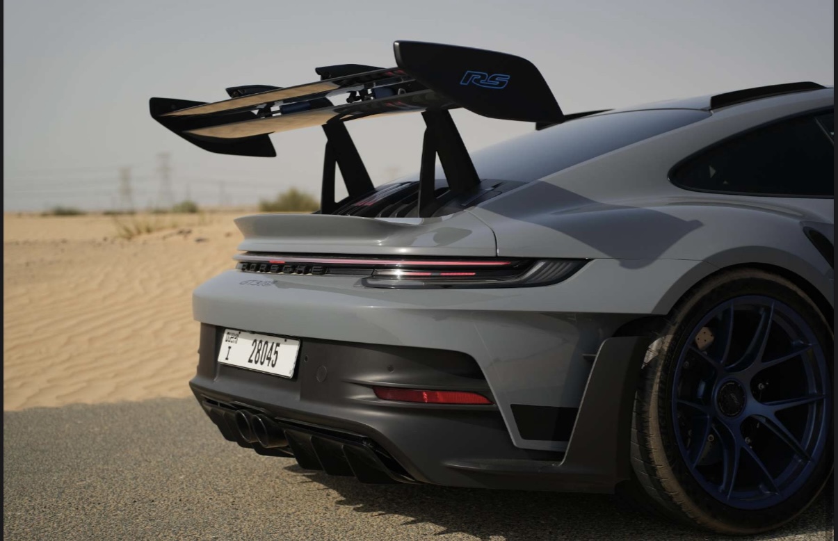 Porsche 911 (2025)