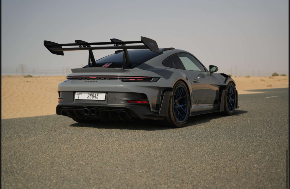 Porsche 911 (2025)